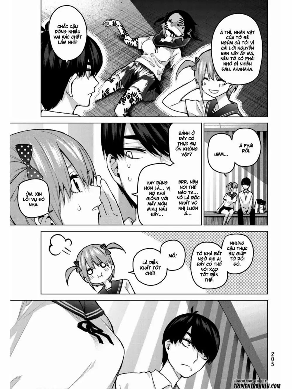 Truyện Tranh Nhà Có 5 Nàng Dâu - Gotoubun No Hanayome trang 6