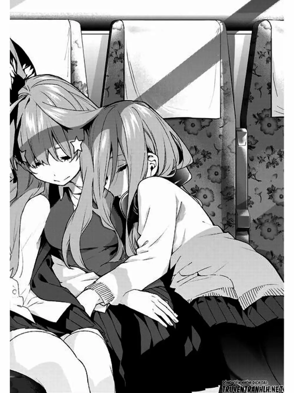 Truyện Tranh Nhà Có 5 Nàng Dâu - Gotoubun No Hanayome trang 6