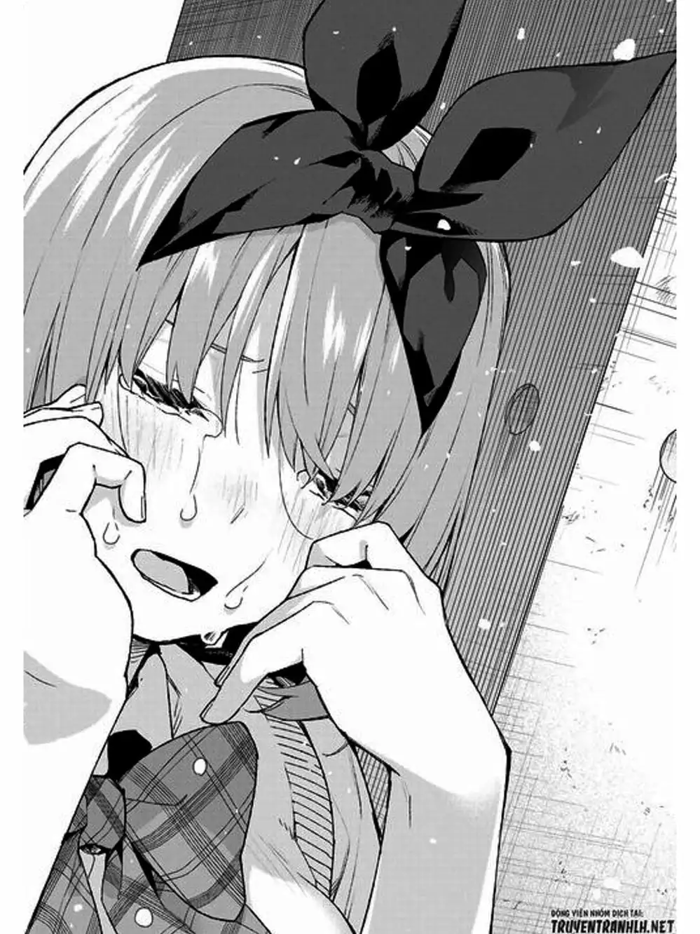 Truyện Tranh Nhà Có 5 Nàng Dâu - Gotoubun No Hanayome trang 6