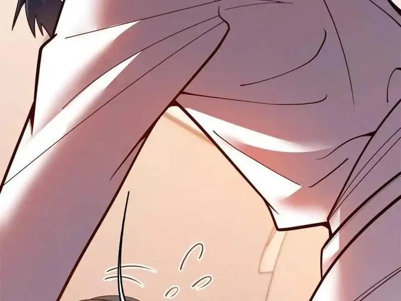 Truyện Tranh Trọng Sinh Không Làm Chạn Vương, Tôi Một Mình Nạp Game Thăng Cấp trang 4