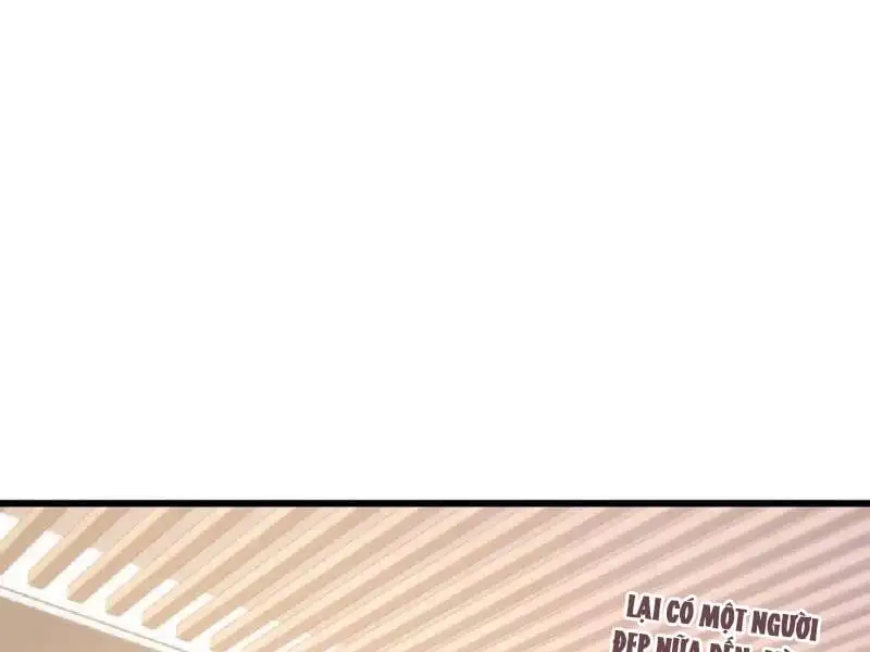 Truyện Tranh Trọng Sinh Không Làm Chạn Vương, Tôi Một Mình Nạp Game Thăng Cấp trang 4