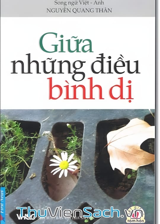 Ảnh bìa sách Giữa Những Điều Bình Dị